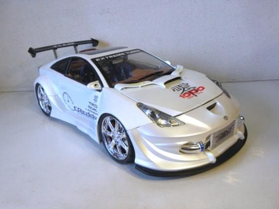 特価 童友社 (1/12) スポコン系 トヨタ CELICA TRD ライト点灯