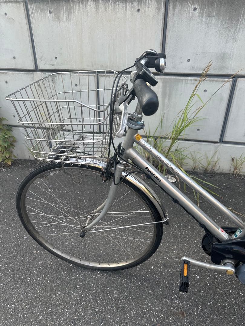 シティタイプ自転車 シルバー 前バスケット付き