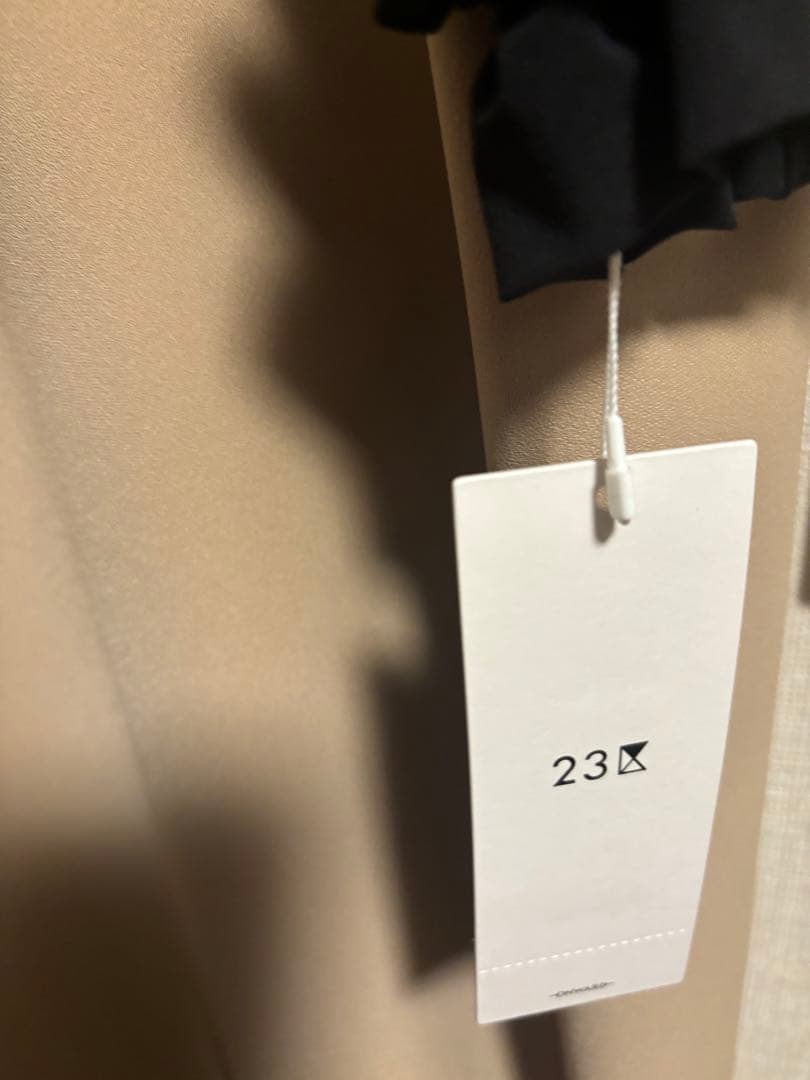 まさちゃん　新品未使用タグ付き 23区 48サイズ 上品上質ワンピースシア
