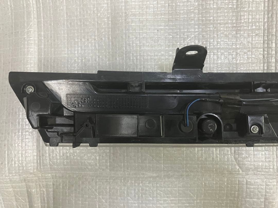 ♦︎ダイハツ★タントカスタムLA600S LEDイルミネーショングリル★ホワイト★