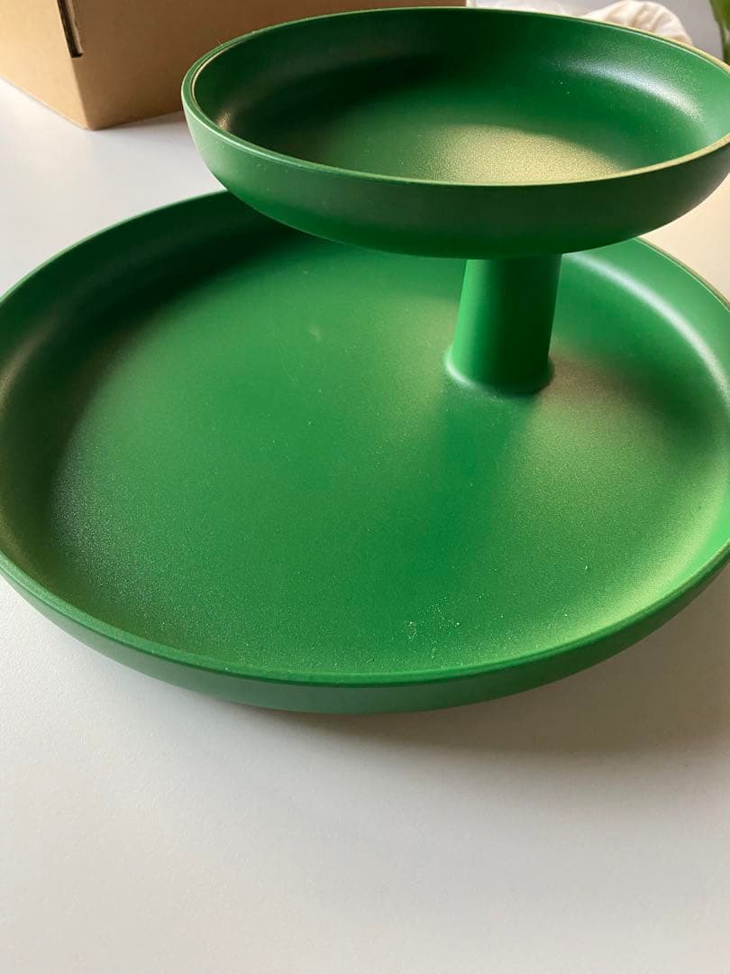 vitra ヴィトラ ロータリートレー Rotary Tray パルムグリーン