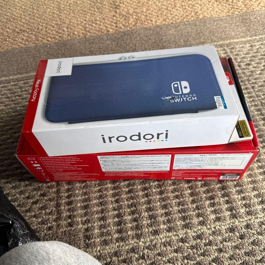Nintendo Switch 青と赤のJoy-Con 本体　画像全て未開封です