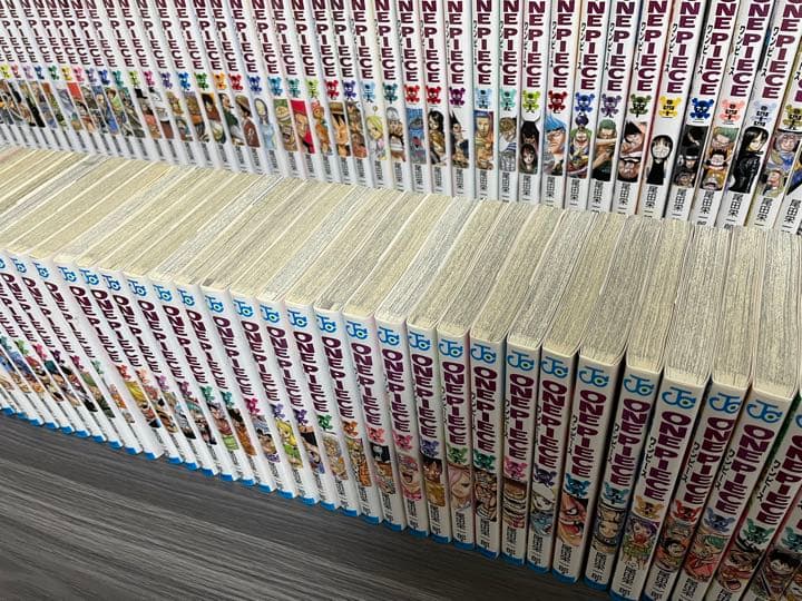 【月末セール】ワンピース全巻セット　1-112巻おまけ付き！