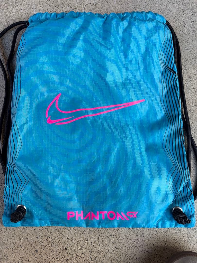 Nike Phantom gx エリート　サッカーシューズ 青/ピンク26センチ