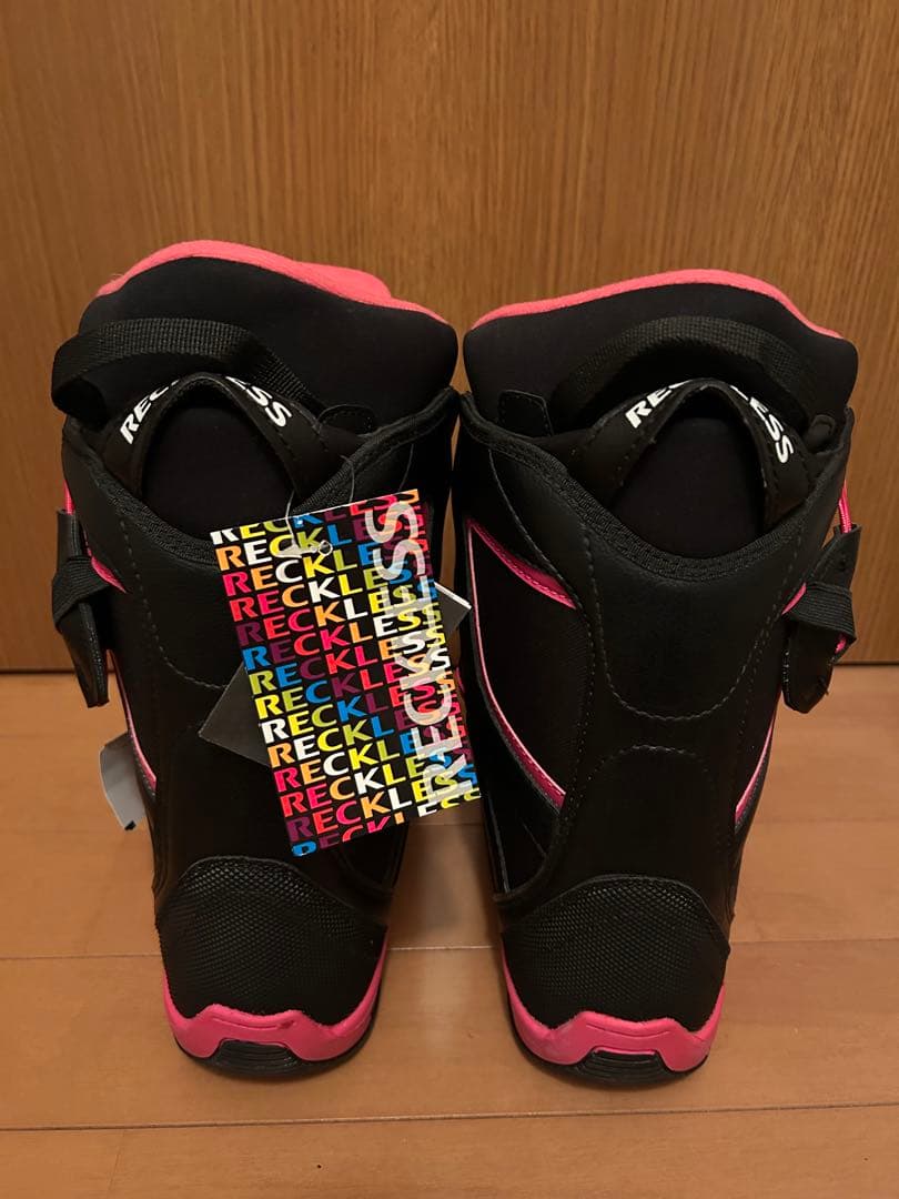 【未使用】RECKLESS スノーボードブーツ 黒/ピンク 22〜23㎝