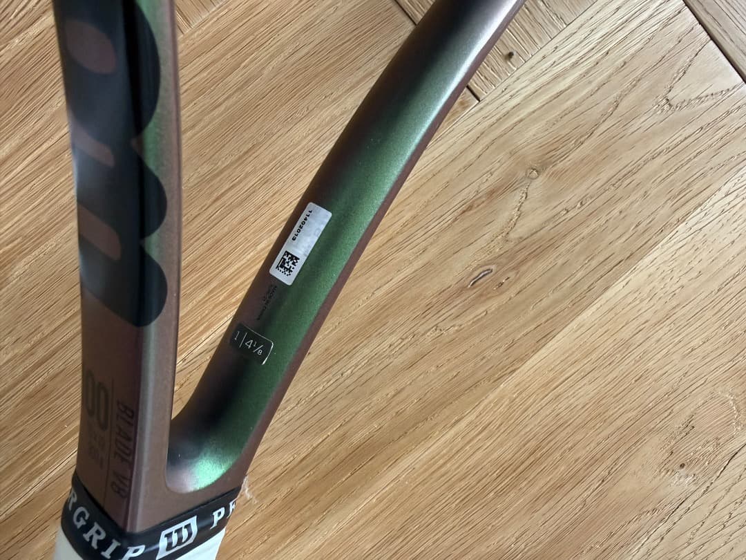 Wilson BLADE V8 100 テニスラケット G1(日本未発売）
