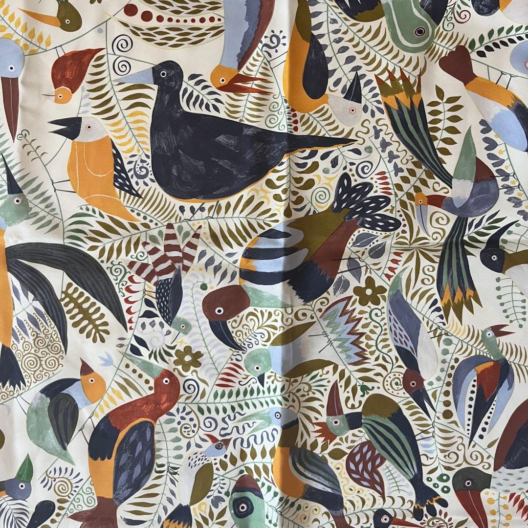【極美品】HERMES エルメス カレ90 鳥たちの舞踏会 スカーフ 鳥柄 希少