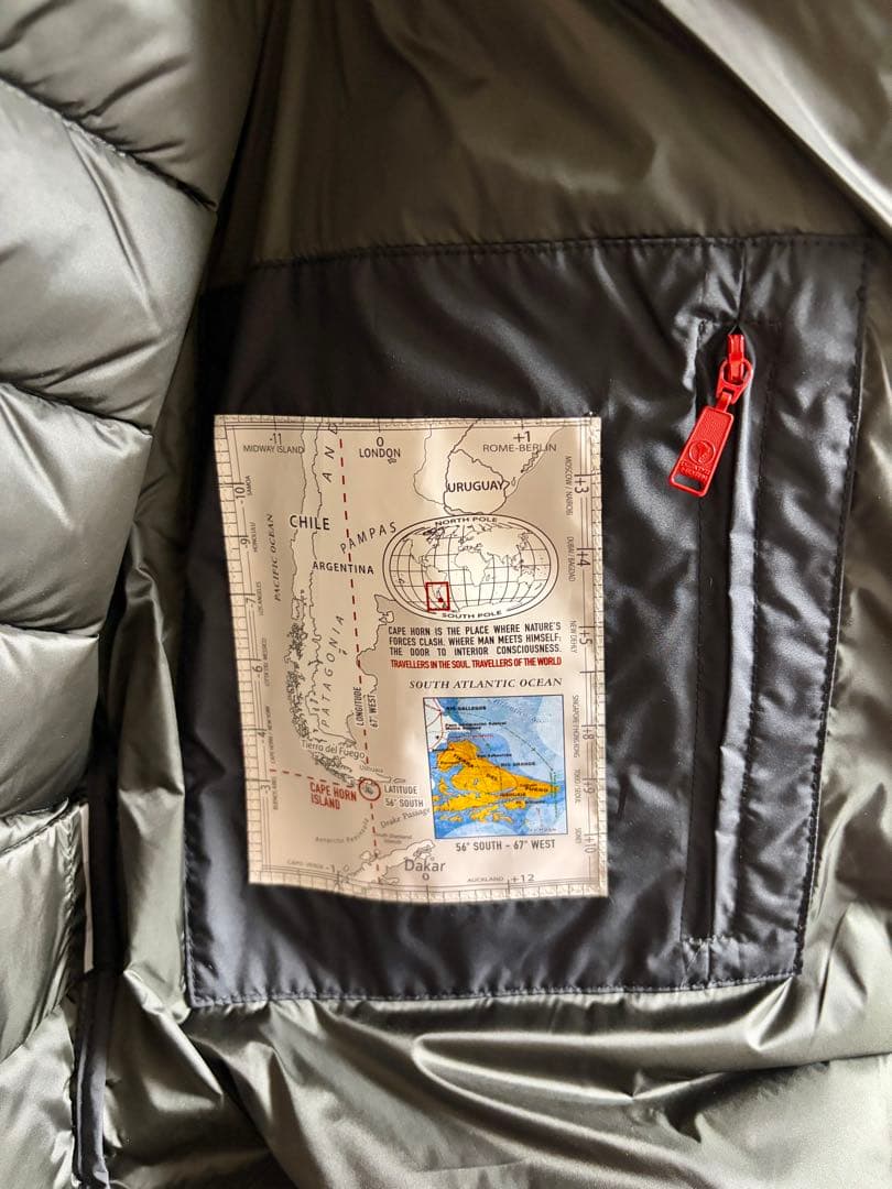 新品未使用CAPE HORN ブラック ダウンベスト L