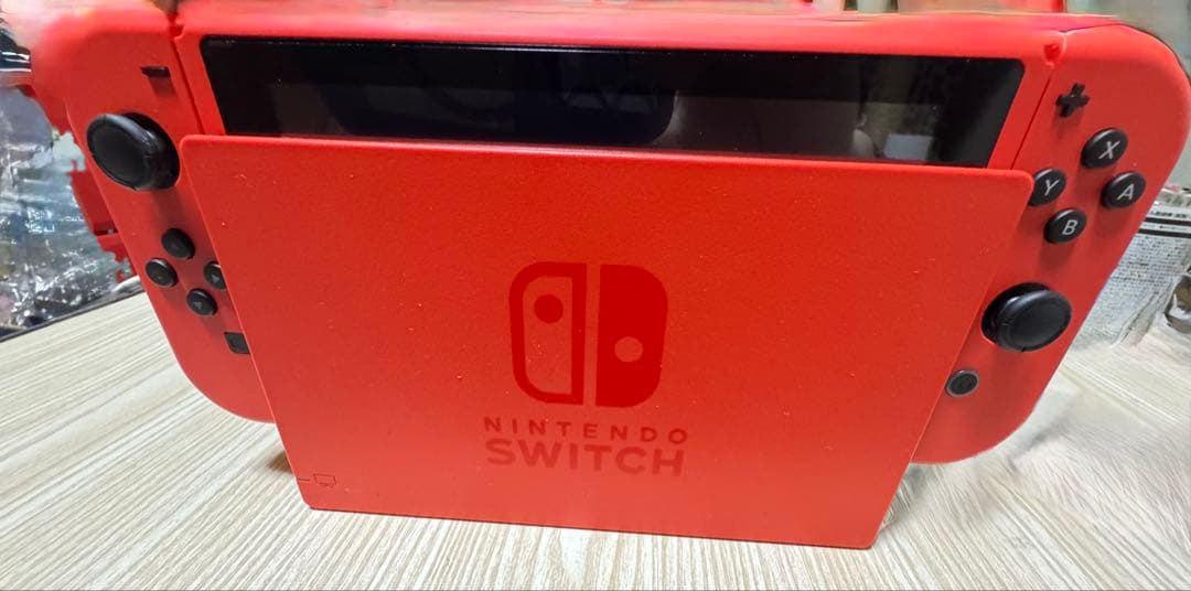 Nintendo Switch 本体 マリオレッド　ソフト付