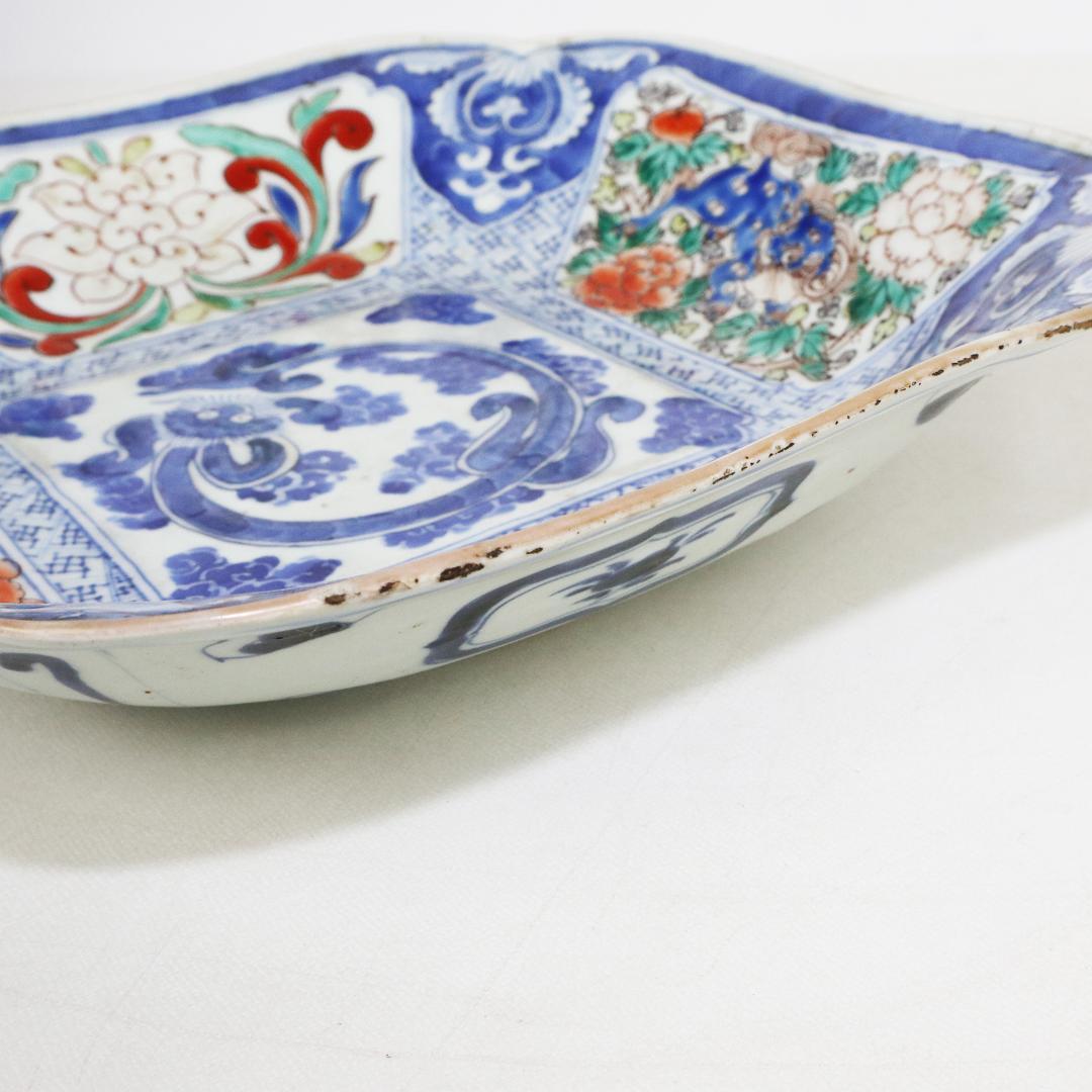 古伊万里 染錦 龍 唐獅子 牡丹　大平四方皿