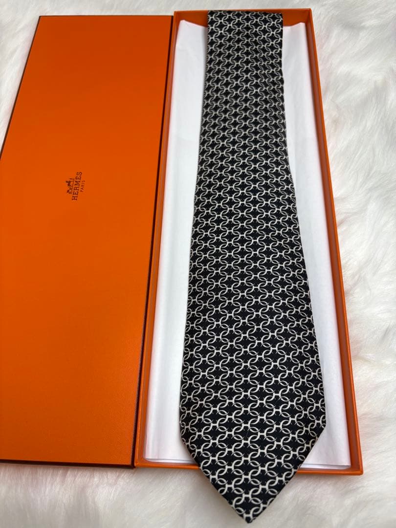 【美品】 HERMES エルメス ネクタイ Hチェーンパターン ブラック