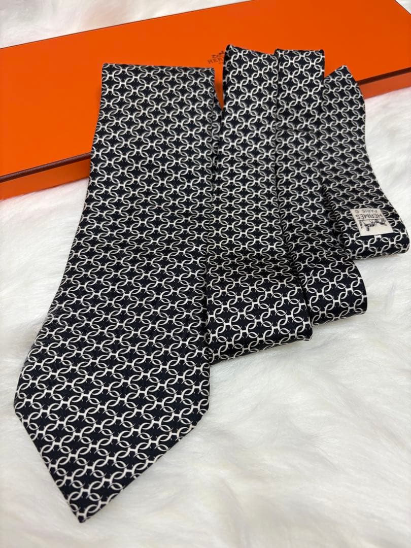 【美品】 HERMES エルメス ネクタイ Hチェーンパターン ブラック