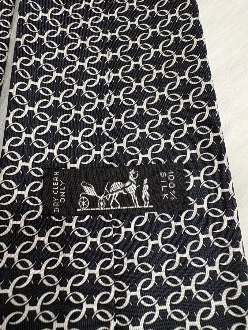 【美品】 HERMES エルメス ネクタイ Hチェーンパターン ブラック