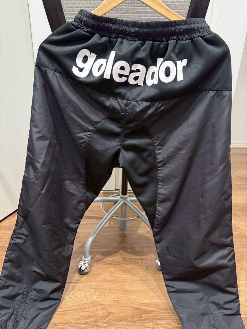 goleador ブラック ピステ ウィンドブレーカー