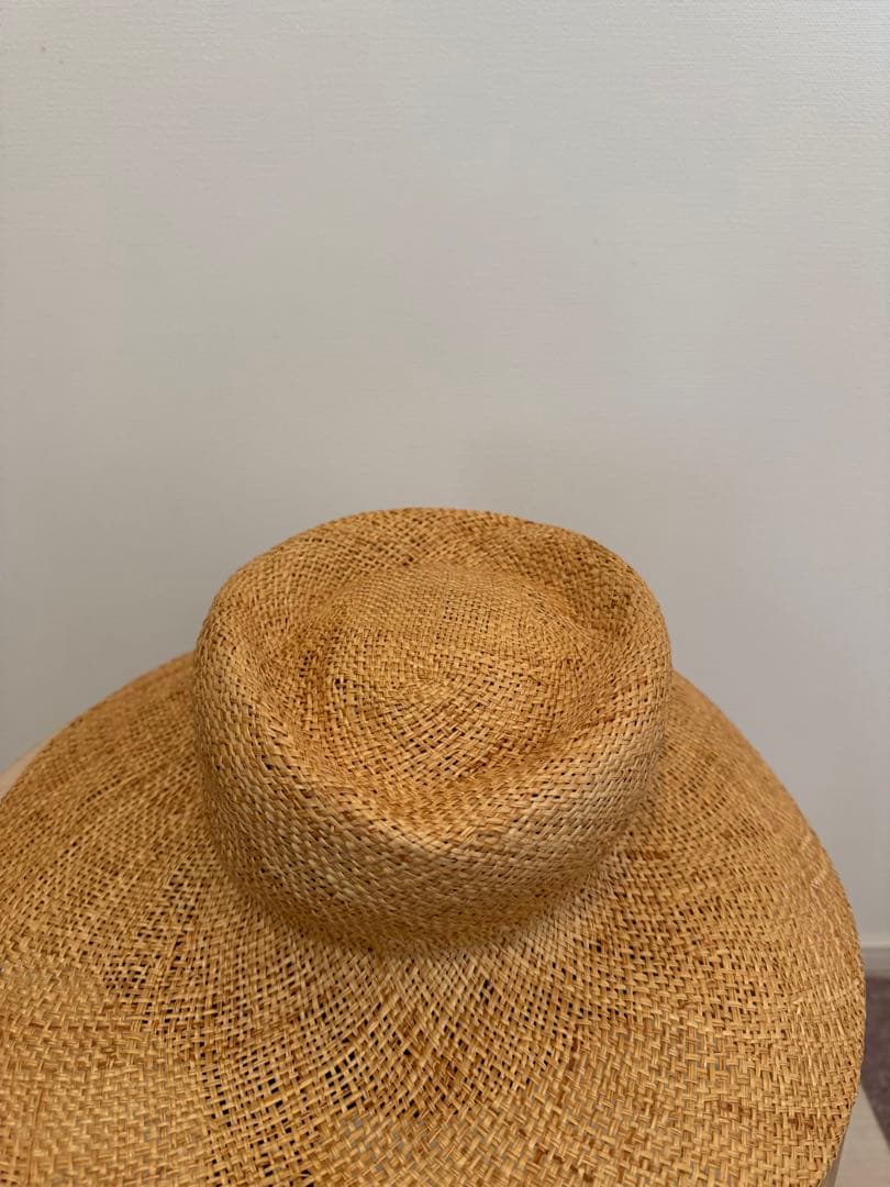【美品】La Maison de Lyllis ベージュ 麦わら帽子 黒リボン