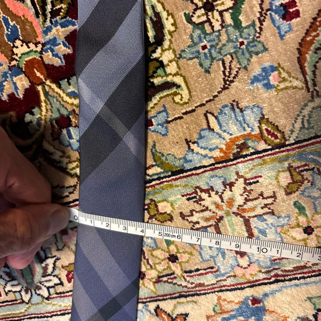 値下げ⭐︎GUCCIネイビーとバーバリーチェック柄のネクタイセット