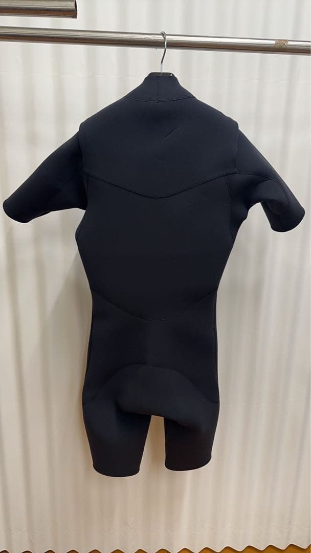 n*o様 半袖スプリング　3/2mm チェストジップ　L-XL