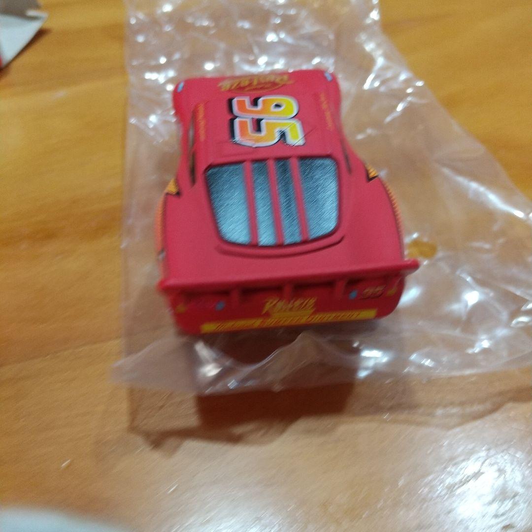 カーズトミカ ライトニングマックィーン(マットダートタイプ)