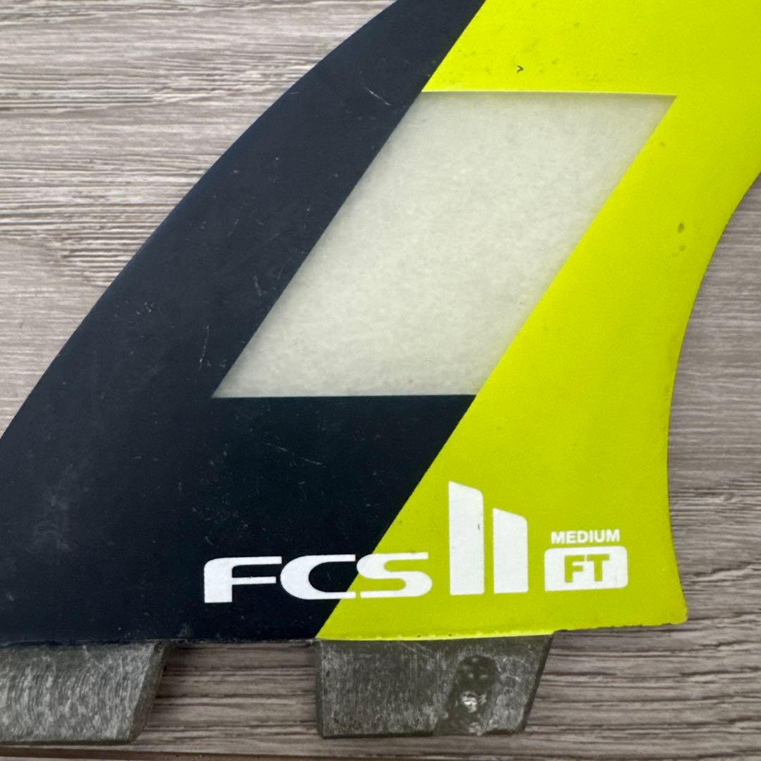 FCS II FT Medium サーフボードフィン 3本セット