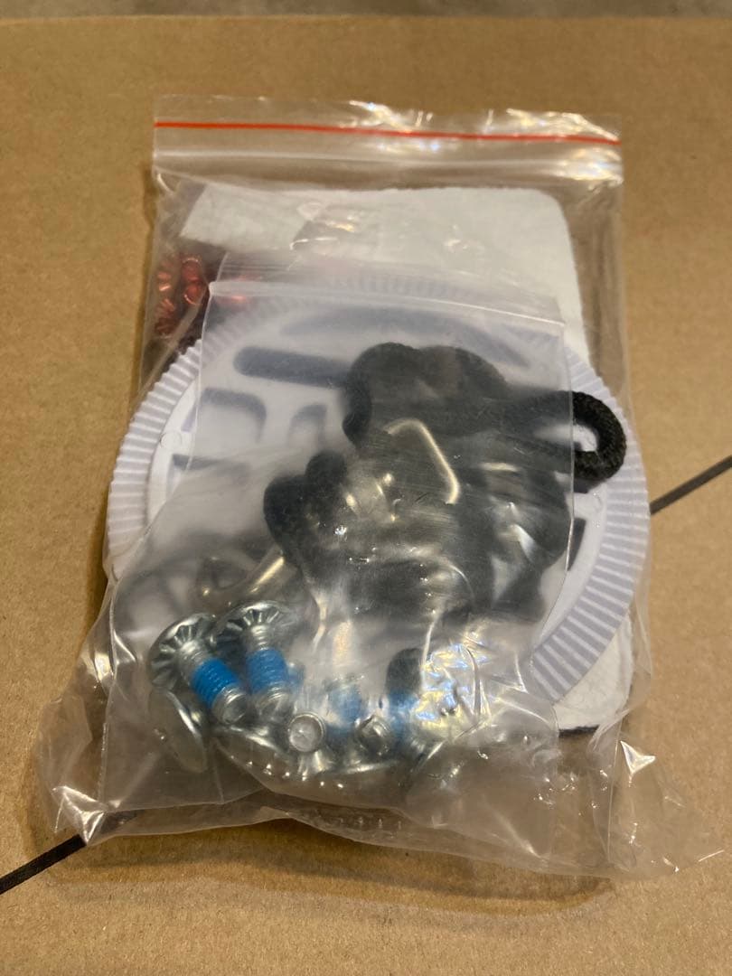 新品未使用　HEAD スノーボード ビンディング ホワイト/ブラック　23FXV
