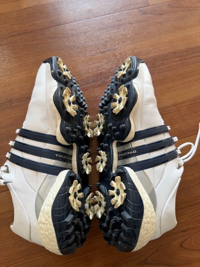 adidas ゴルフシューズ　ツアー360 22