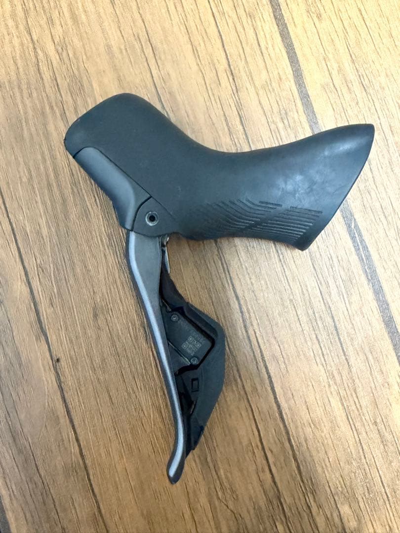 【ジャンク】 SHIMANO ULTEGRA ST-R8170 右 STI