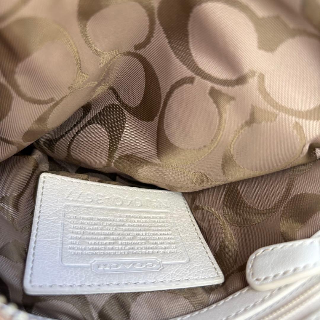 バッグ Coach Polka Dots Accessory Pouch Bag
