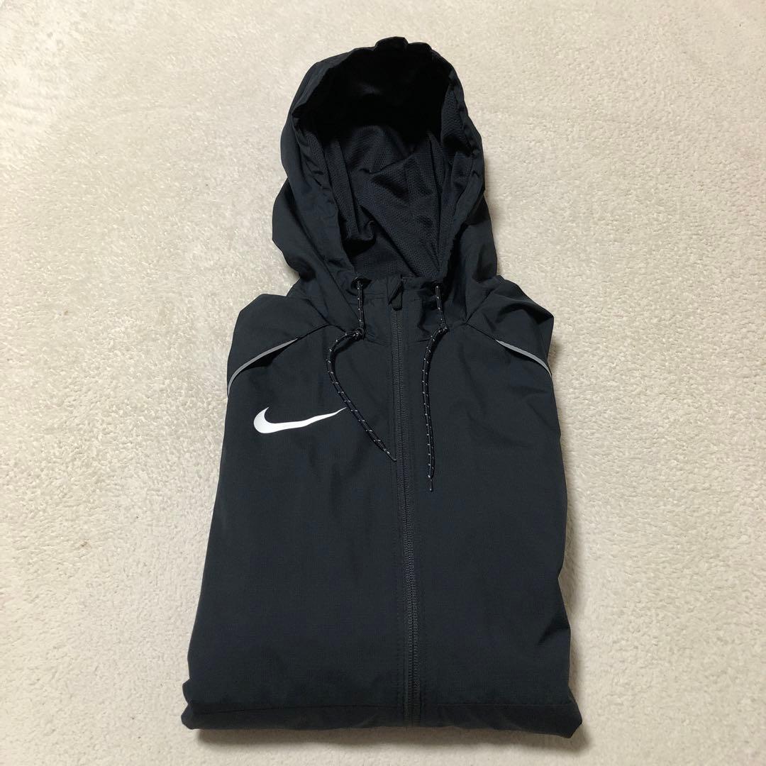 美品　NIKE F.C. ウインドブレーカー　パーカー 完売品　希少　サイズL