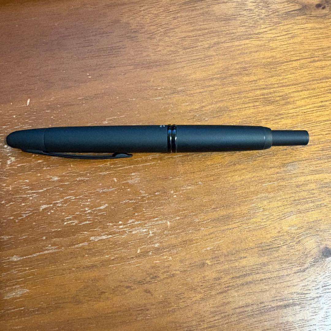 PILOT 万年筆 キャップレス（クロマット）EF