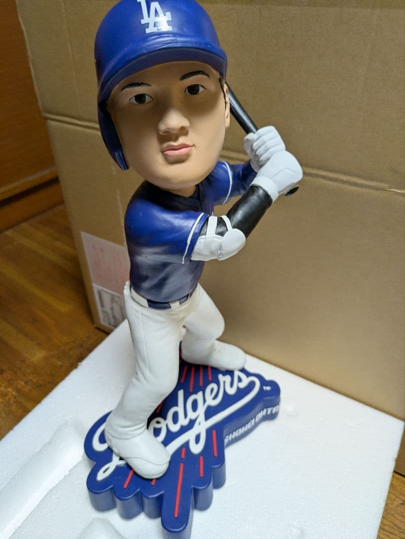 希少45cm大谷翔平首振りボブルヘッド 人形