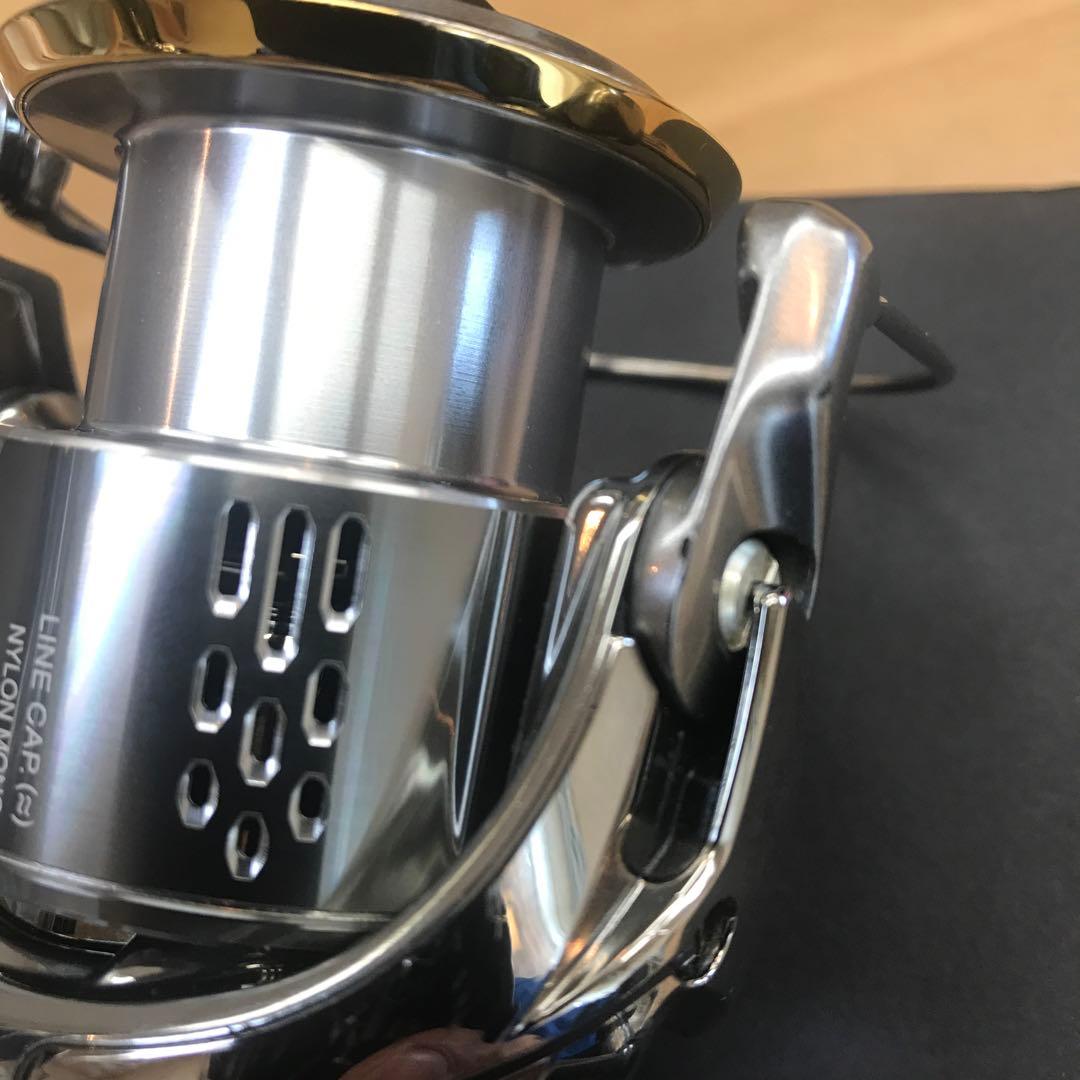 SHIMANO 18STELLA 4000 スピニングリール