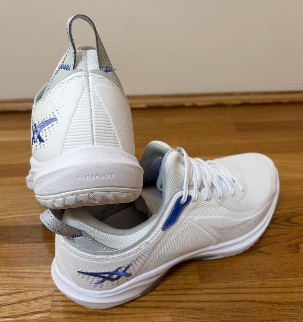 アシックス　バッシュ　GLIDE NOVA FF 4 26.5cm