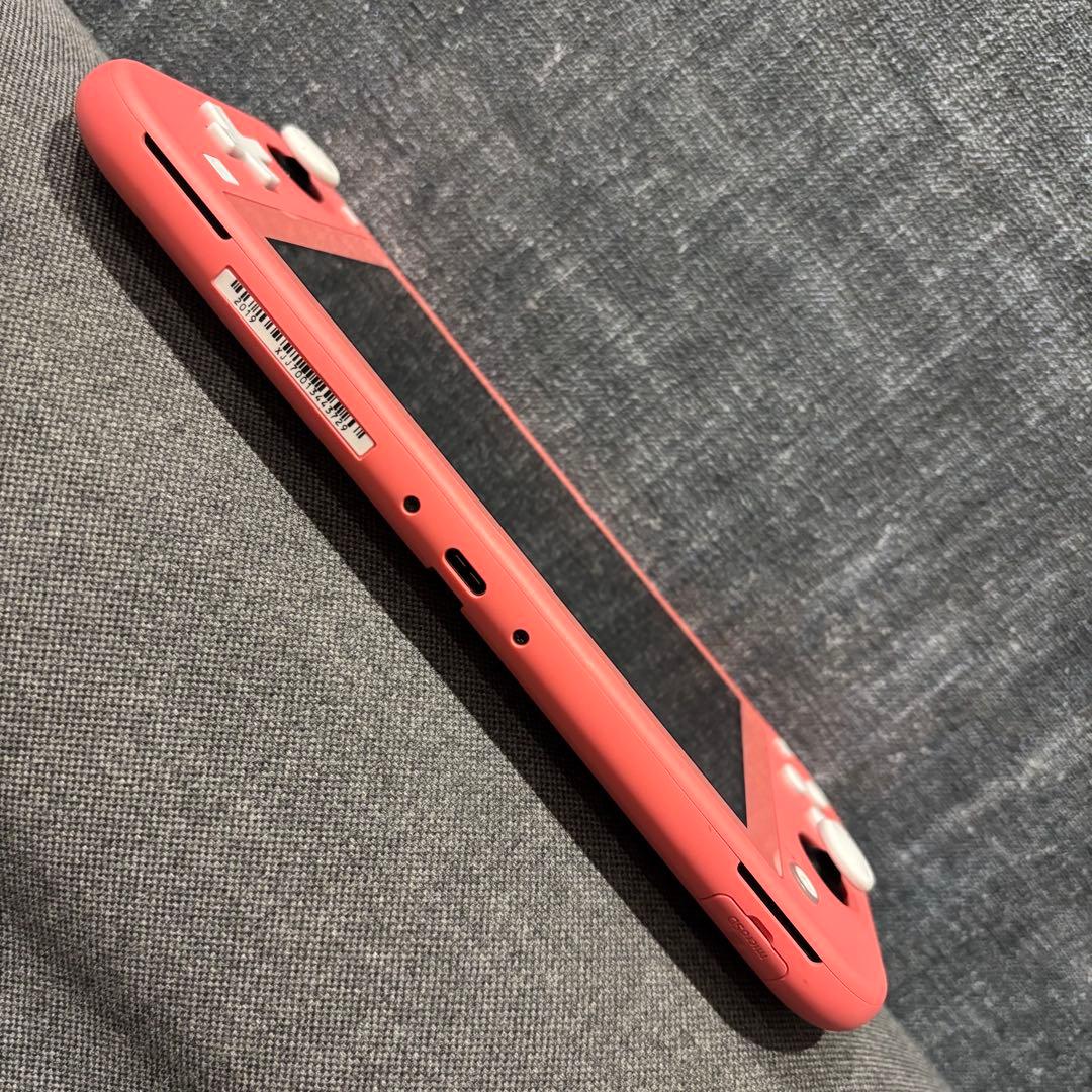 美品✨良品　スイッチライト SwitchLite HDH-001 コーラル