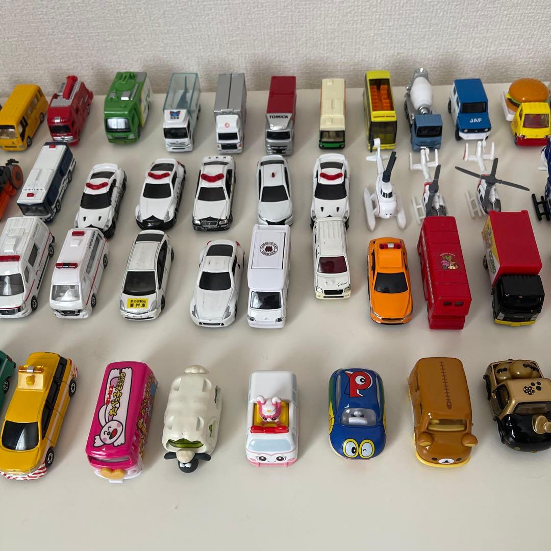 トミカまとめ売り76台