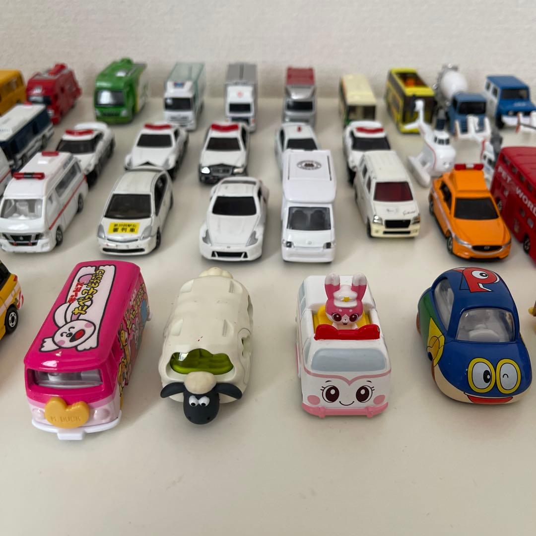トミカまとめ売り76台