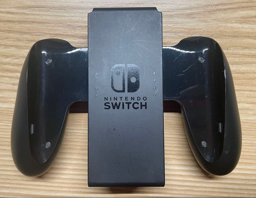 か*り様 Nintendo Switch グレー 本体 付属品完備 ケース付き