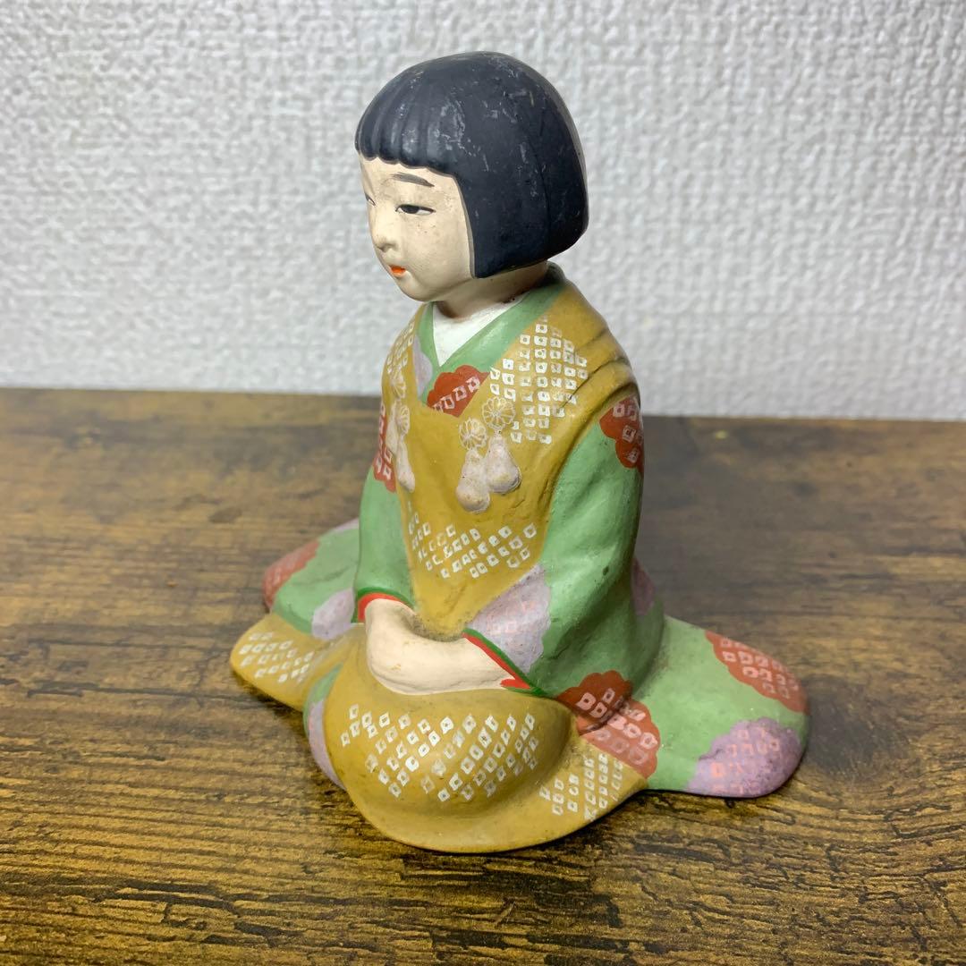 E-4 【アンティーク】博多人形風 土人形 おかっぱの女の子 置物