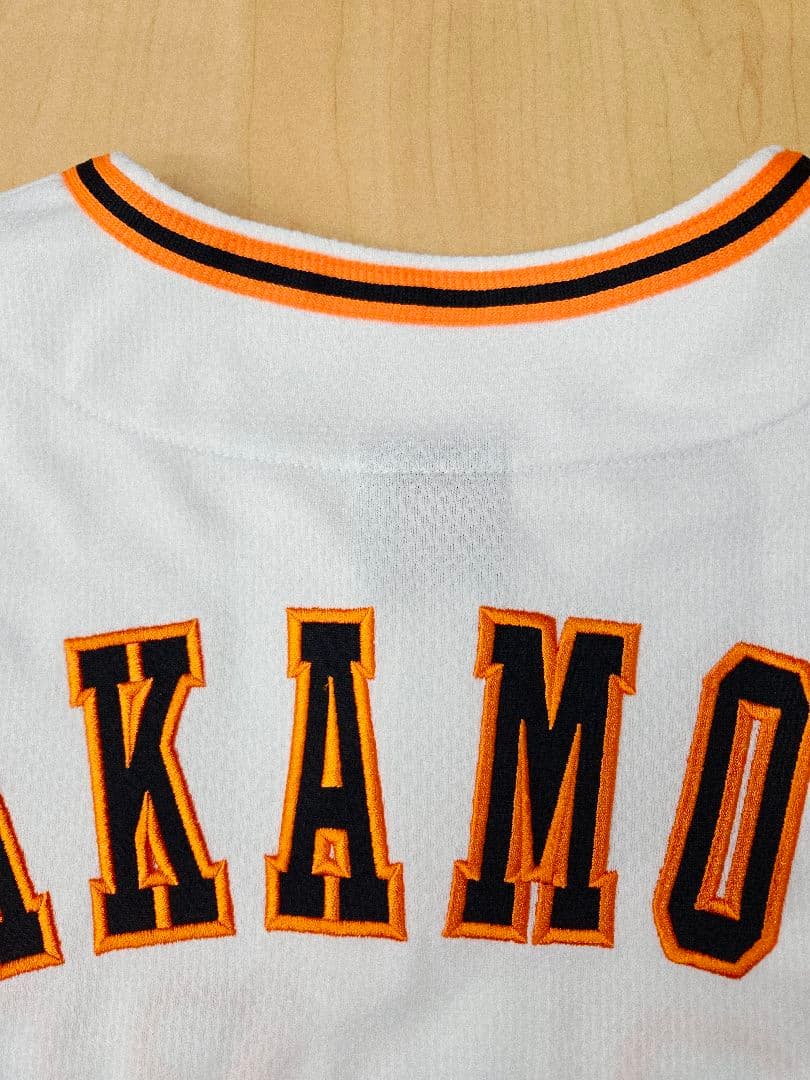 【刺繍タイプ】読売ジャイアンツ　坂本勇人 ユニフォーム　SMサイズ