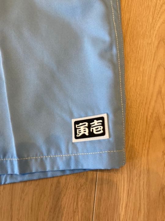 新品　寅一　ボードショーツ