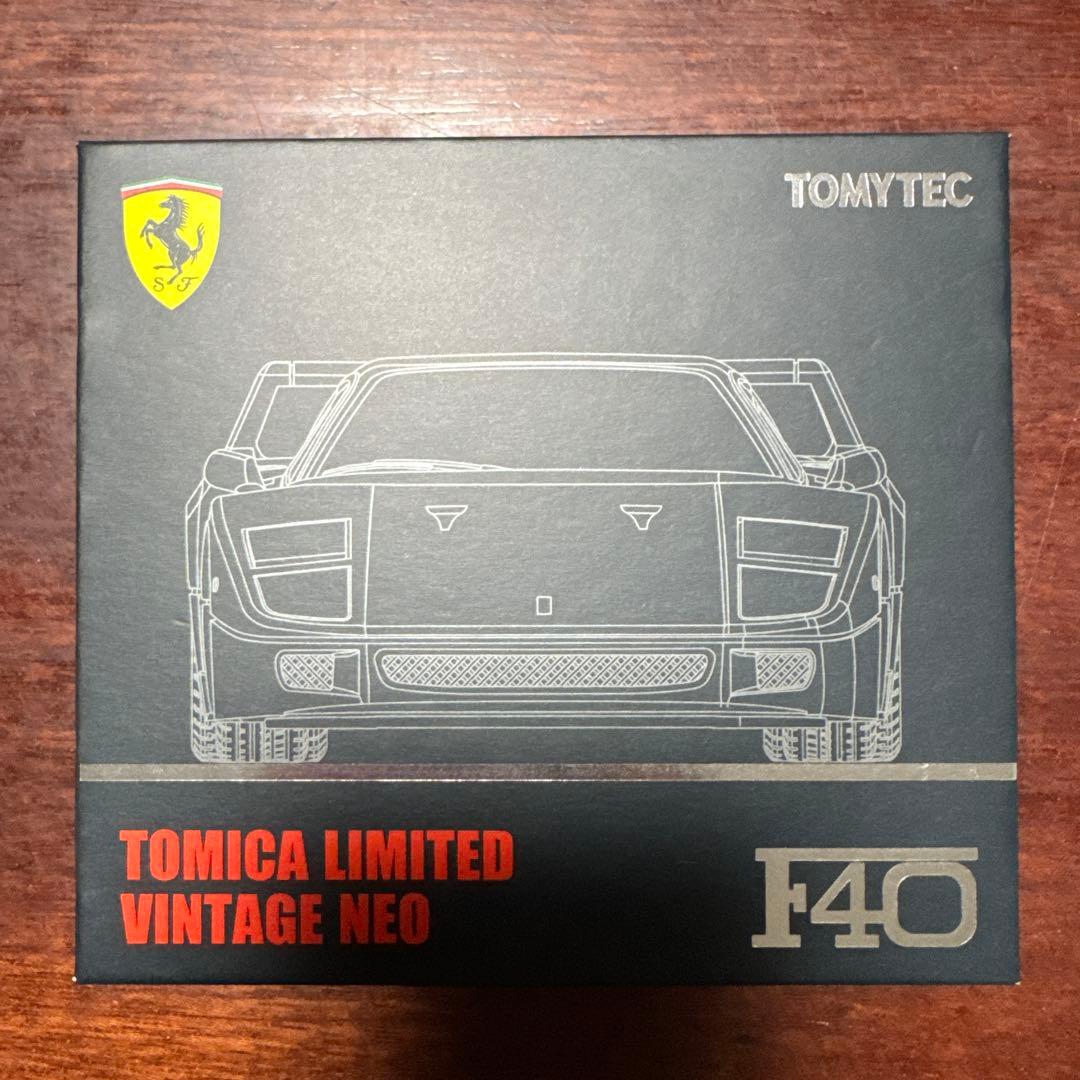 トミカリミテッドヴィンテージNEO F40 黒