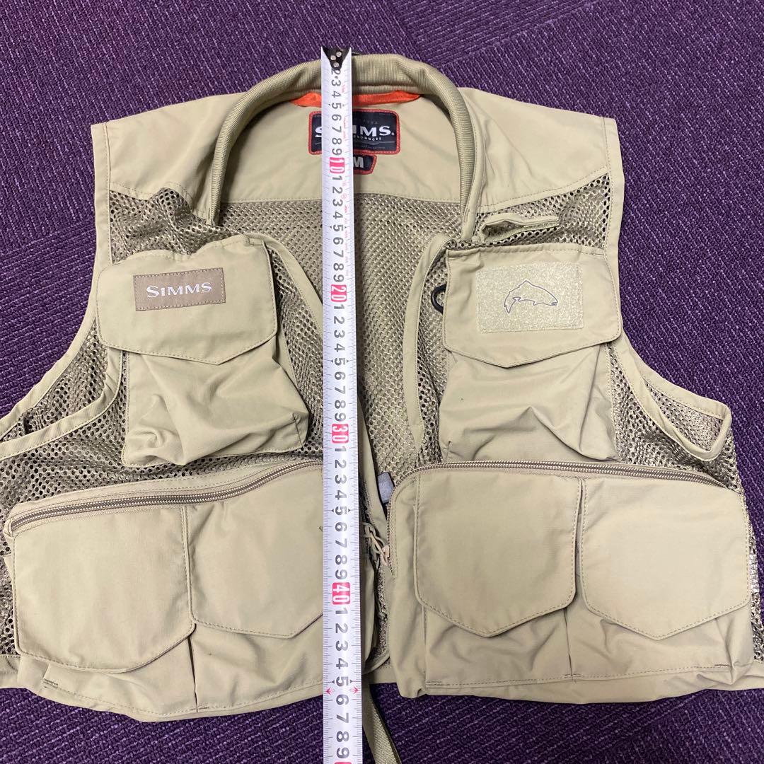 ＳＩＭＭＳ　シムス　フライベスト　美品　未使用