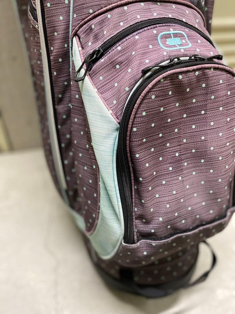 OGIO オッジオの超軽量キャディバッグ　9型14本枠　再々値下げ