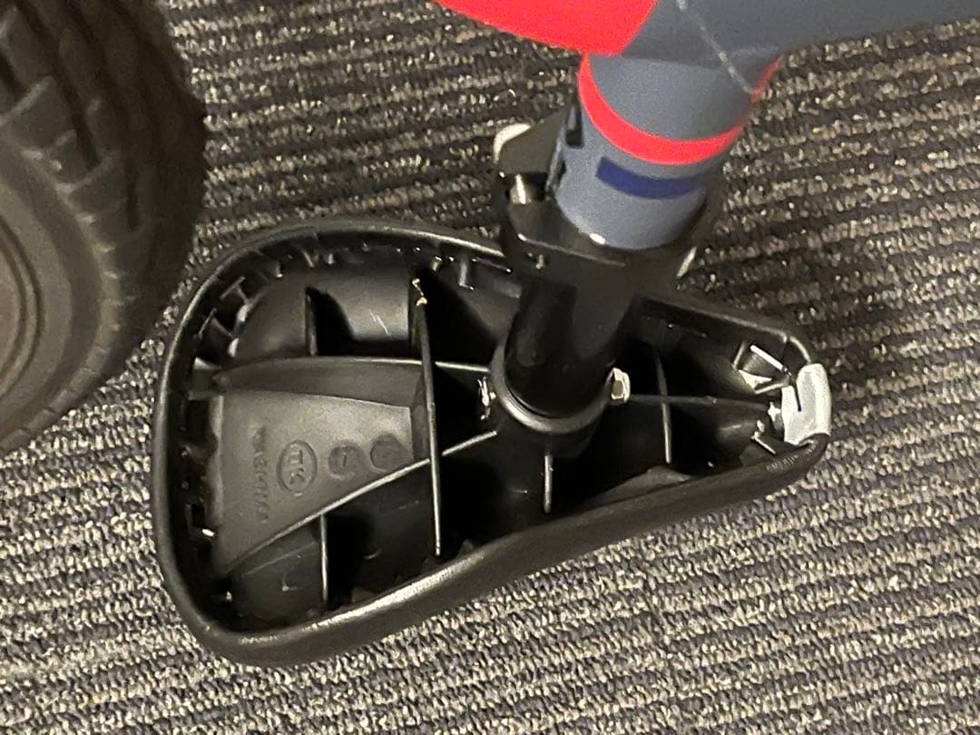[美品] RENAULT キッズバイク ブラック/レッド　ストライダー
