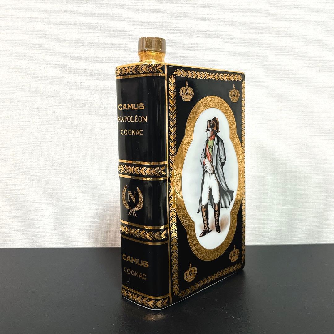 【未開封】カミュ ナポレオン ブック 黒陶器ボトル 700ml 40%