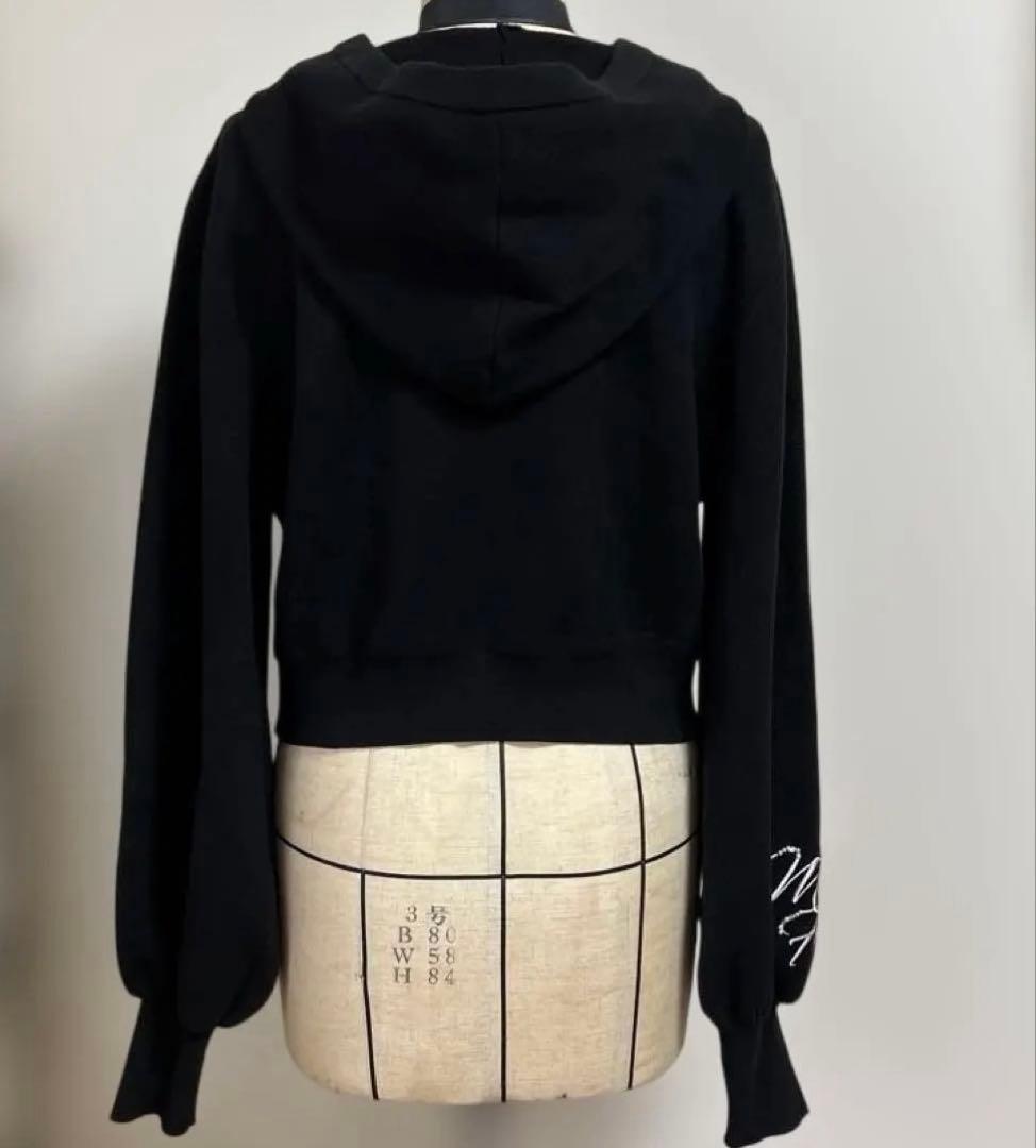 Riu【新品】Flora logo knit hoodie ブラック Rちゃん