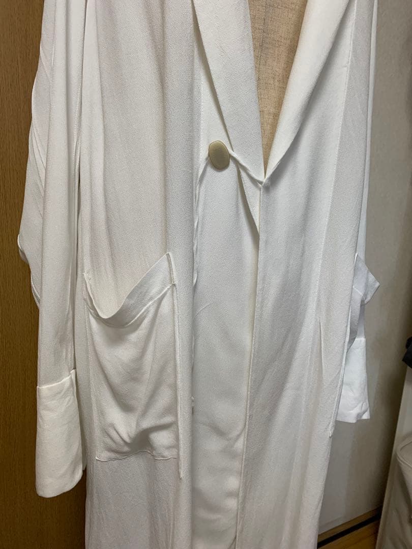 アパルトモン購入　DAVID MICHAEL カタログ掲載　ガウンコート