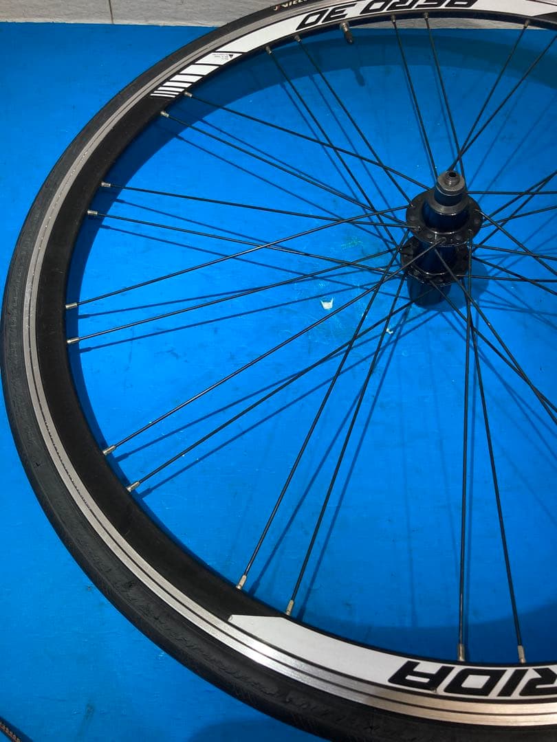 ★良品 MERIDA AERO30 11sフリー 25Cタイヤ クイック付
