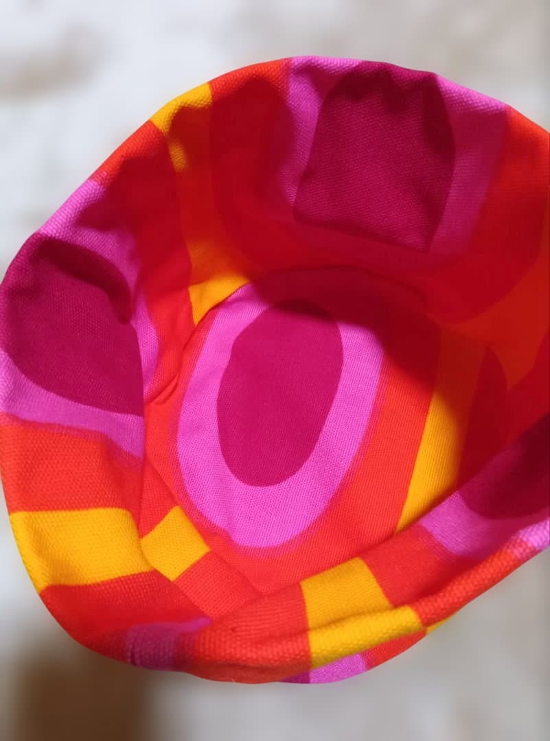 marimekko ブレッド　バスケット　布　小物入れ