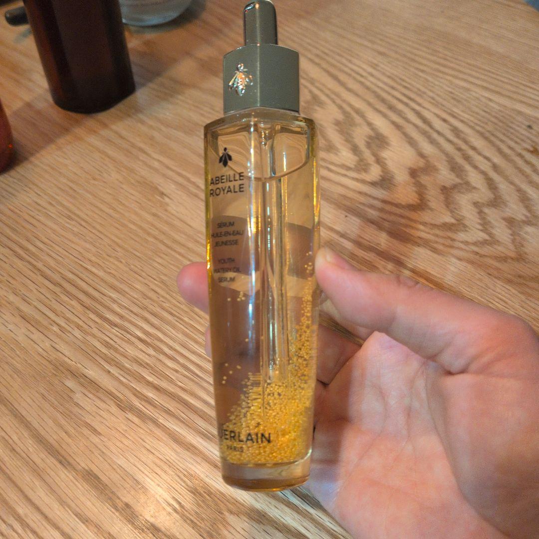 アベイユ ロイヤル ウォータリー オイル セロム 30ml