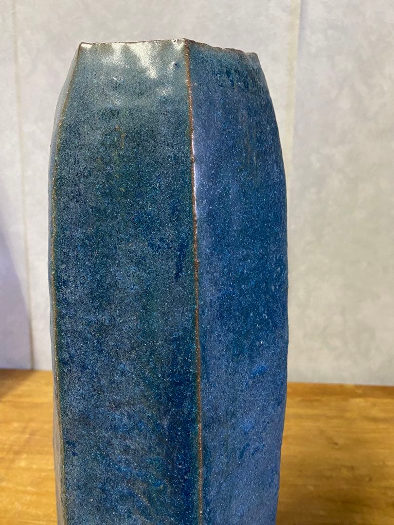 六白形　花瓶　ブルー　花器　置物　茶道具　骨董